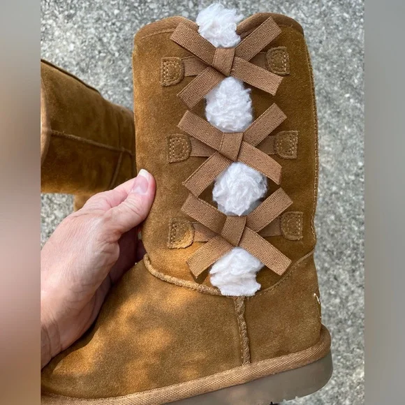 UGG Koolaburra Tall Boots - Girls Size 12 - Chestnut Brown - Bow Tie Closure - Picture 10 of 12